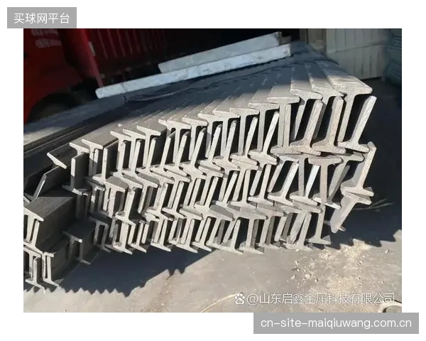 部分厂商宣称可用Q235钢替代Q355钢用于次要支撑桁架，这种“降维替代”为何会加速物理疲劳的到来？