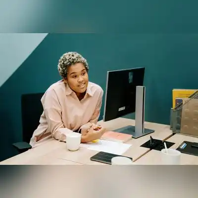 杨露建